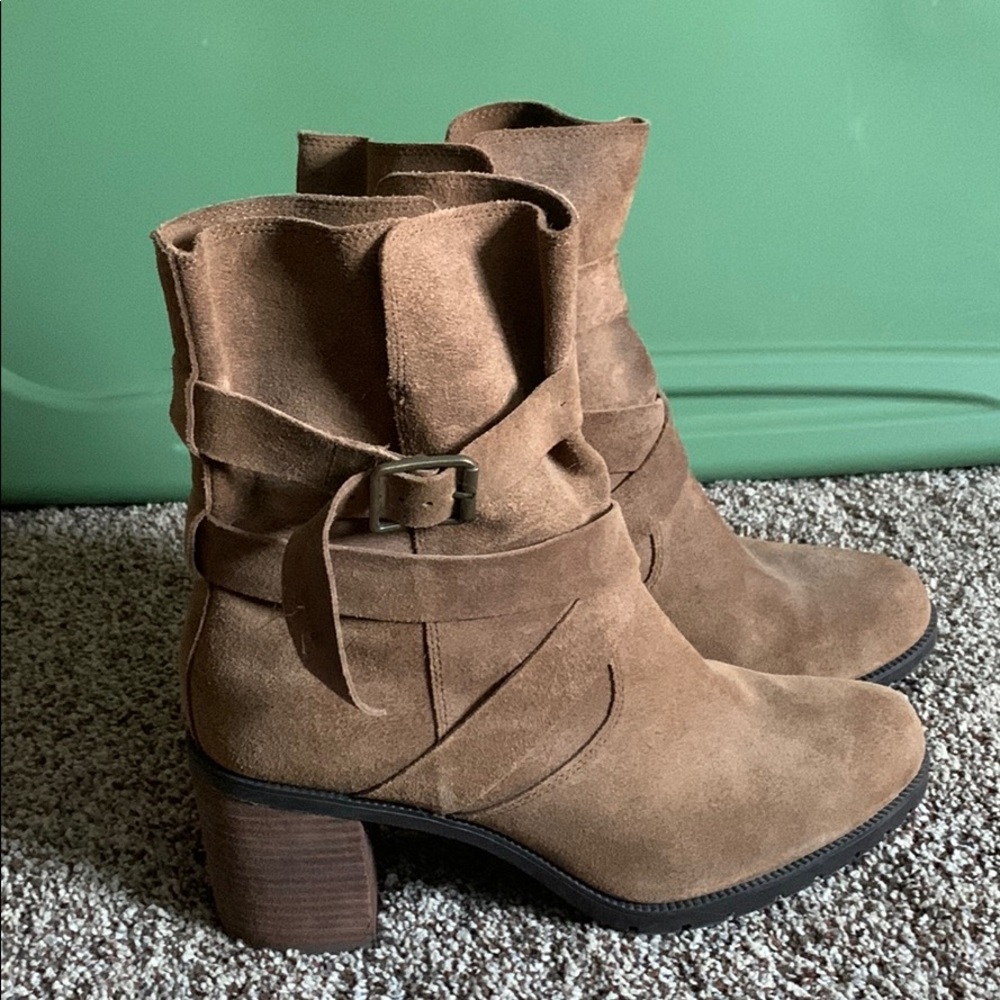 Clarks Suede Leather Ankle Boots